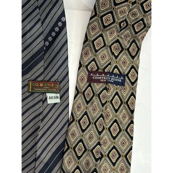 Vintage Silk Neck Ties (2) Gold Navy Men Tie Geoffrey Beene Colorstiks 53" 56" - Picture 4 of 5